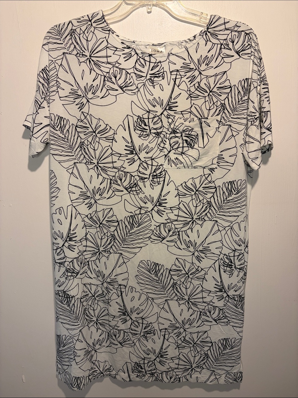 Soma Cool Nights Short Sleeve Black White Palm Tree Outline Nightgown Size S